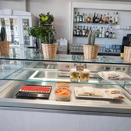 Hotell Hotiday Porto La Maddalena (Sassari)